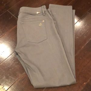 Gray DL1961 skinny jeans